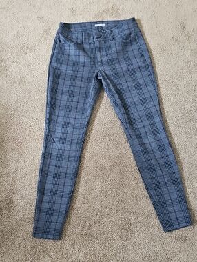 Maurices Gray Plaid Skinny Jeans